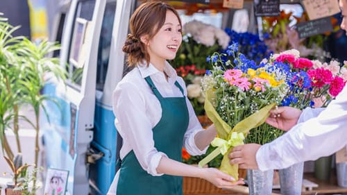 Vì muốn có thai mà cô gái bán hoa phải trở thành "gái bán hoa"